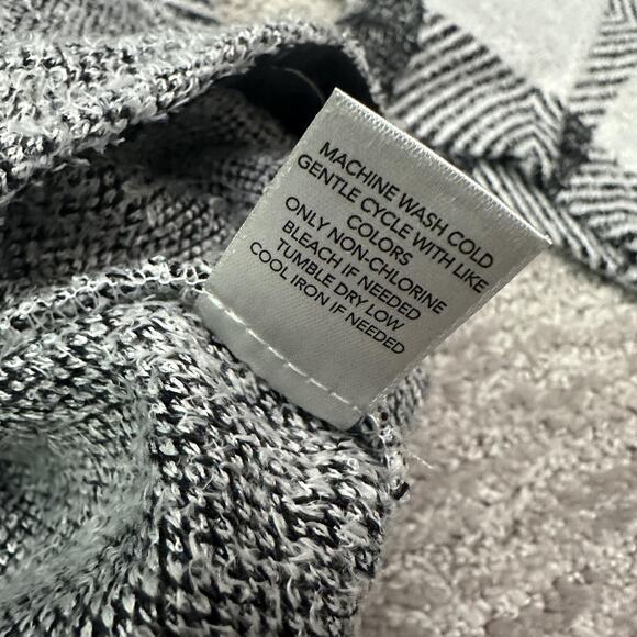 CJ Banks Jacket Womens 3X Black White Plaid Fuzzy Cozy Button - Picture 9 of 12